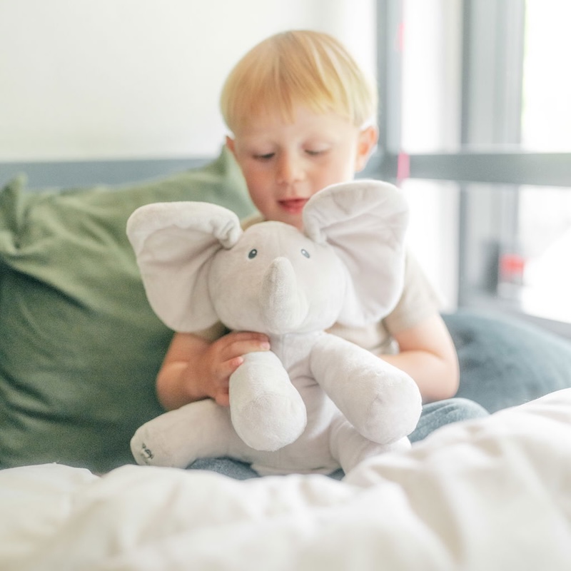 Peekaboo elefant 3 Peekaboo elefant