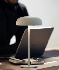 Isolde LED touch bordlampe